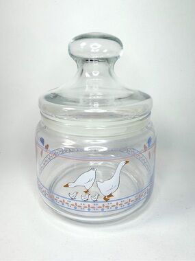 1980s Vintage Luminarc Goose Country Kitchen Glass Apothecary / candy Jar